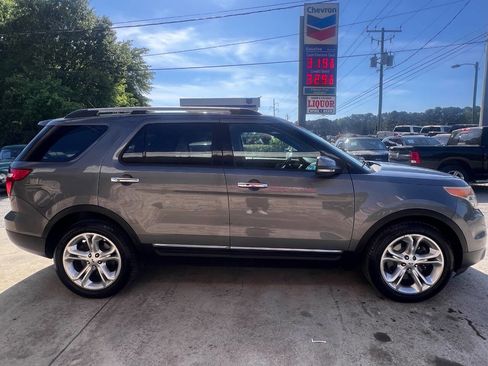 Used 2014 Ford Explorer Limited image 5