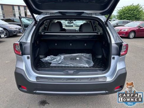 Used 2025 Subaru Outback Premium AWD/4WD image 24