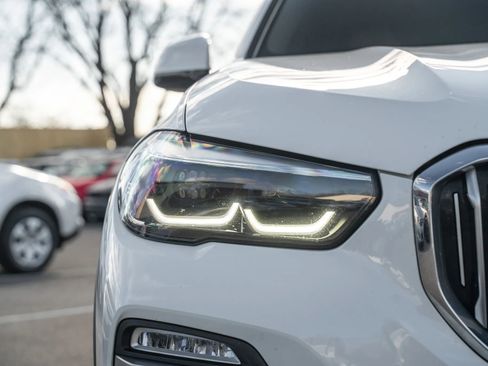 Used 2019 BMW X5 xDrive40i w/ Convenience Package image 39