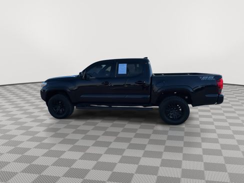 Used 2020 Toyota Tacoma SR w/ SR Convenience Package image 8