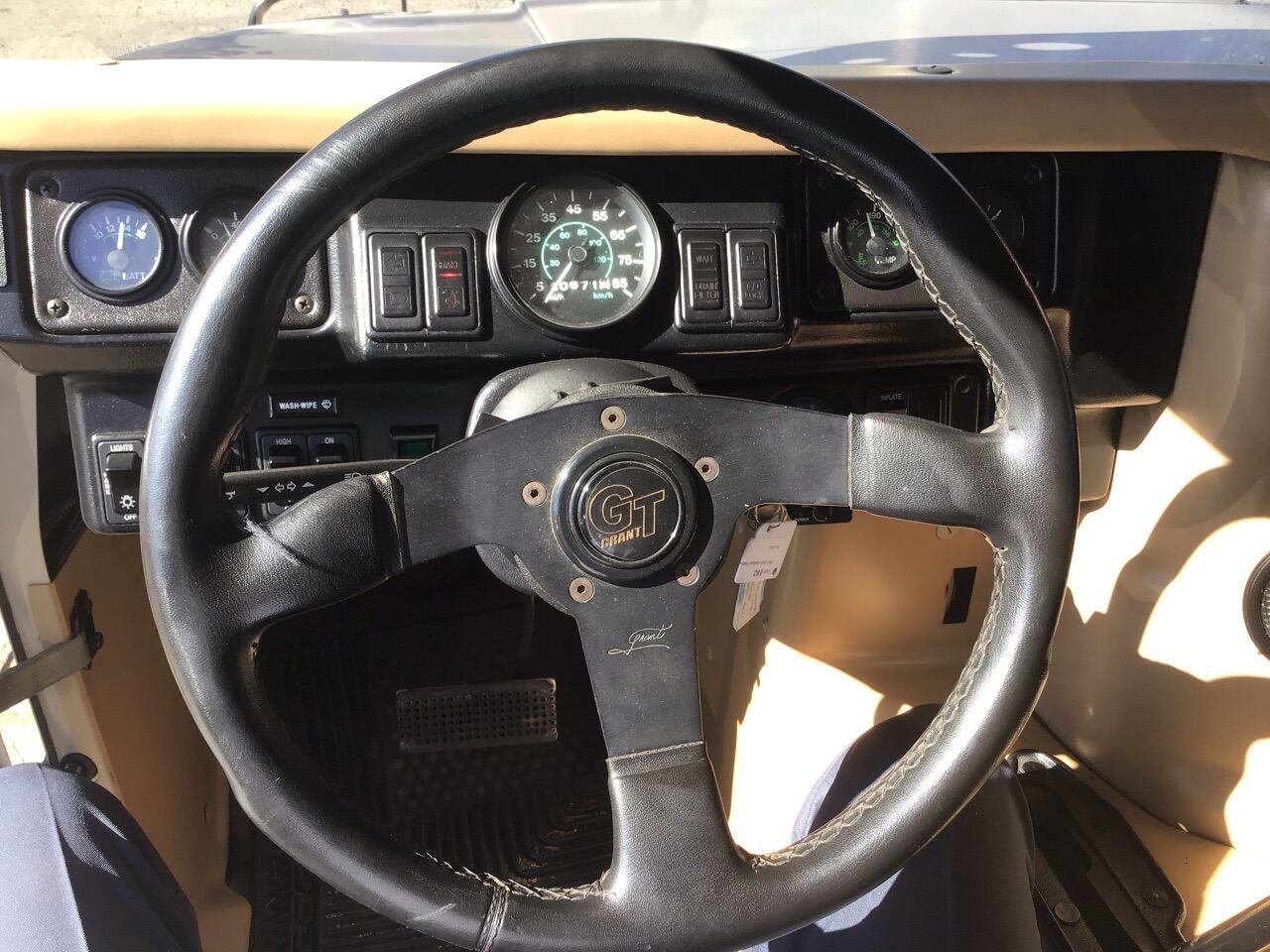 Used 1993 HUMMER H1 4-Door Hard Top AWD/4WD image 29