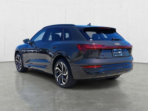 Used 2024 Audi Q8 e-tron Premium Plus w/ Premium Plus Package AWD/4WD image 7