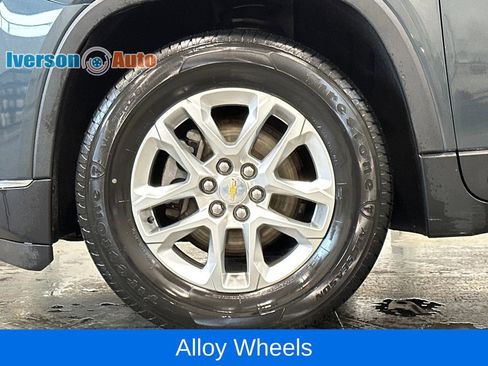 Used 2018 Chevrolet Traverse LT w/ LPO, Floor Liner Package AWD/4WD image 11