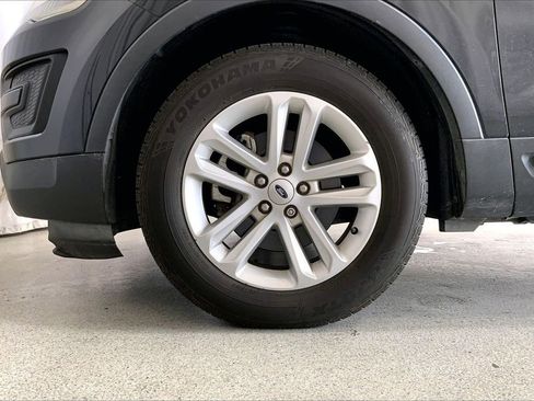 Used 2017 Ford Explorer FWD image 6