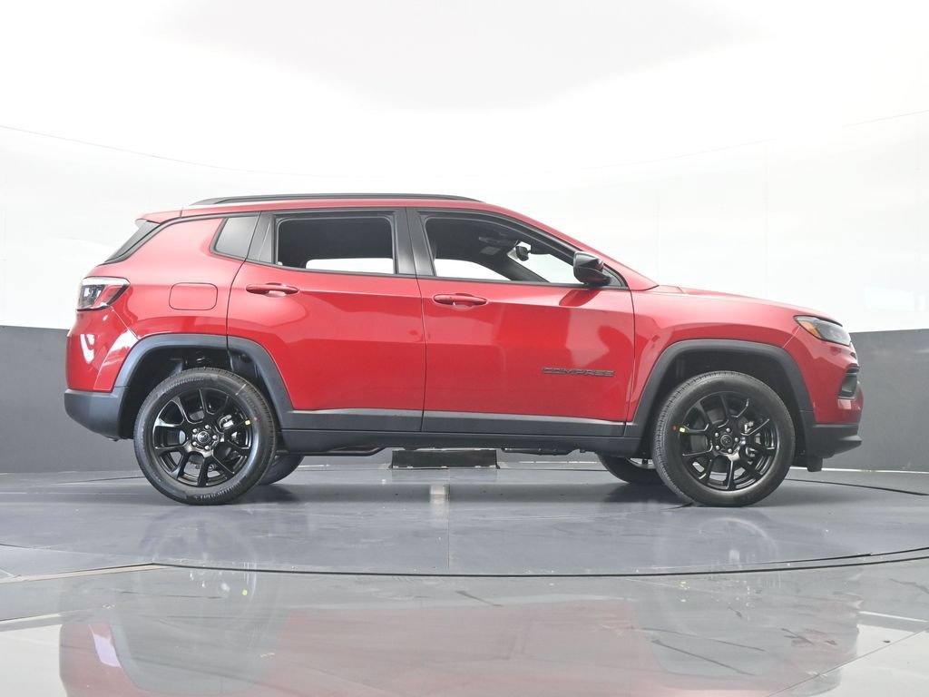 New 2026 Jeep Compass Latitude AWD/4WD image 54