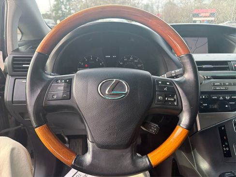 Used 2010 Lexus RX 350 AWD w/ Premium Pkg image 18
