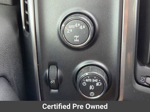 Used 2017 Chevrolet Silverado 1500 LT AWD/4WD image 27