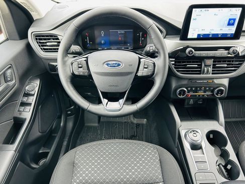 New 2026 Ford Escape Active w/ Cold Weather Package AWD/4WD image 16
