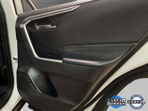Used 2024 Toyota RAV4 XLE Premium image 71