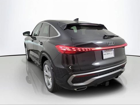 New 2026 Audi Q5 Premium Plus image 4