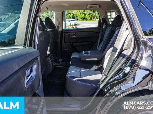 Used 2024 Nissan Rogue SV FWD image 21