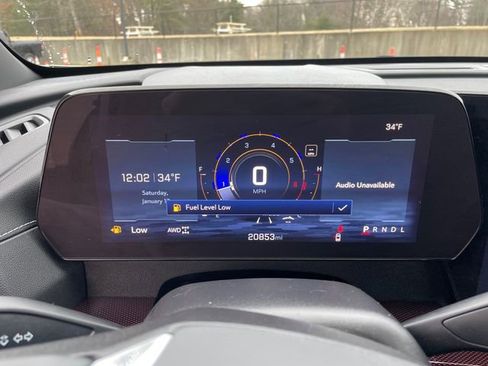 Used 2025 Chevrolet Traverse Z71 image 31