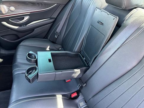 Used 2017 Mercedes-Benz E 300 4MATIC image 13