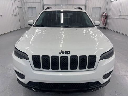 Used 2021 Jeep Cherokee Latitude Plus FWD image 12