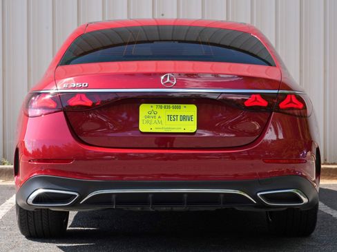 Used 2026 Mercedes-Benz E 350 Sedan image 11