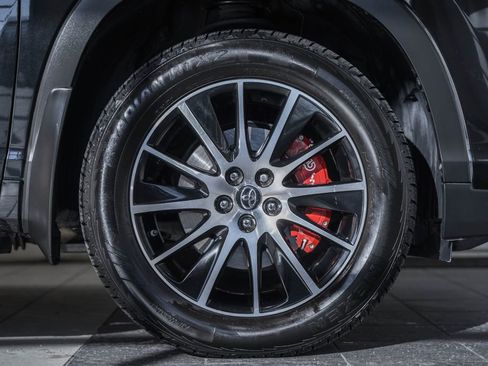 Used 2018 Toyota Highlander XLE w/ Protection Package #3 image 12