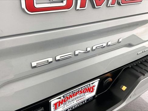 Used 2025 GMC Sierra 1500 Denali w/ Denali Reserve Package AWD/4WD image 7