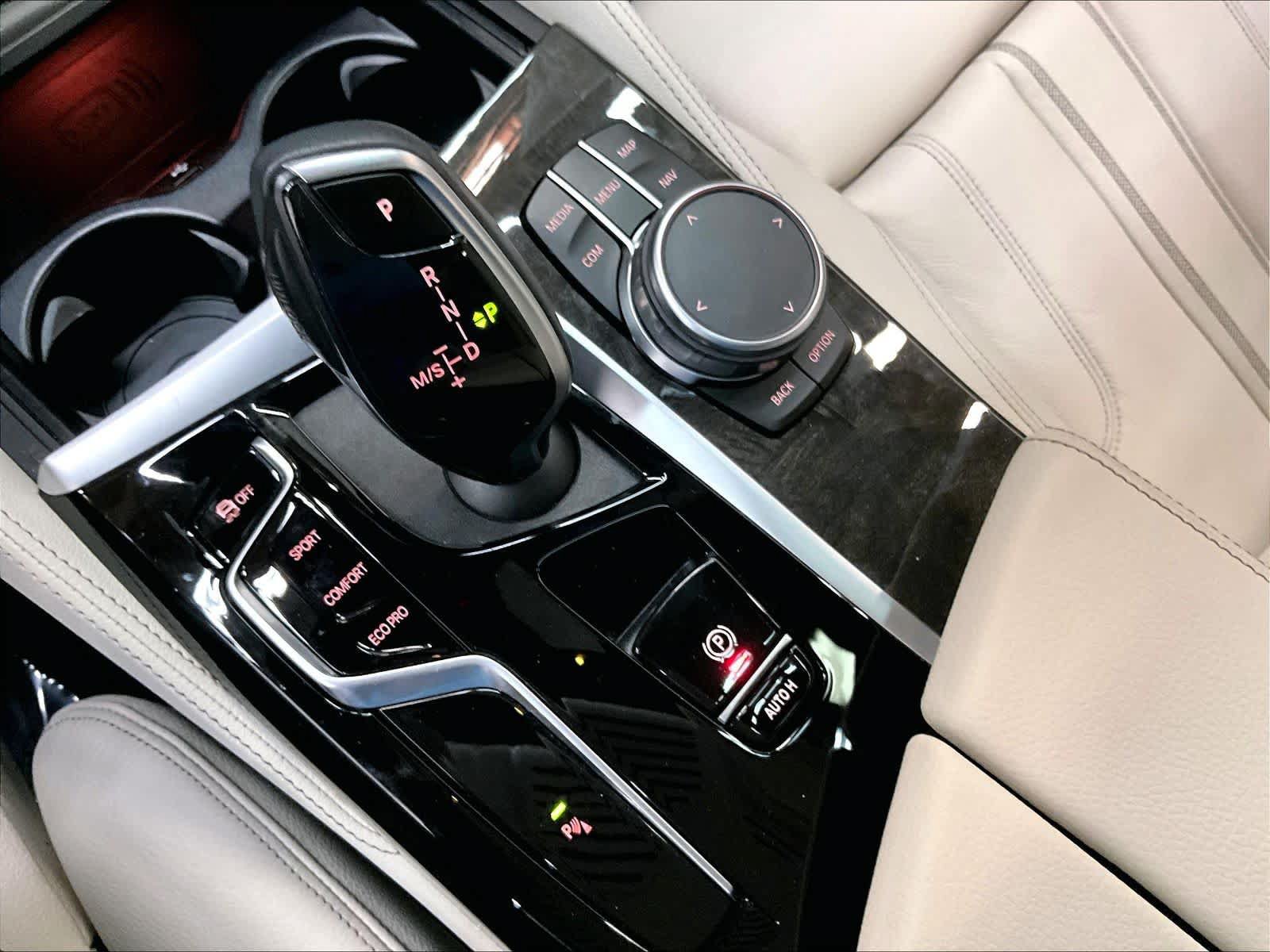 Used 2023 BMW 540i w/ M Sport Package RWD image 41