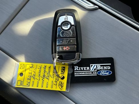 Used 2025 Lincoln Navigator Reserve AWD/4WD image 50
