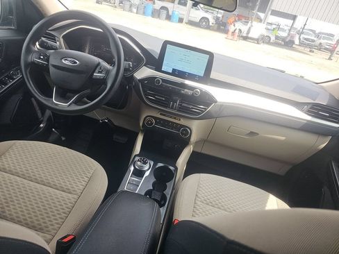 Used 2020 Ford Escape SE FWD image 10
