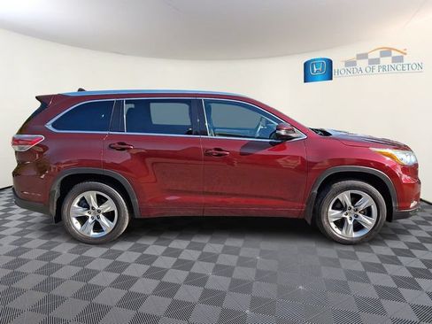 Used 2014 Toyota Highlander Limited AWD/4WD image 7