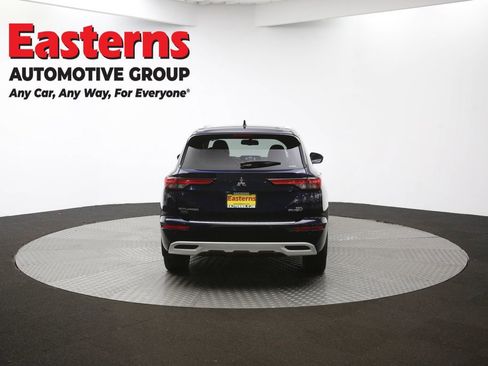 Used 2023 Mitsubishi Outlander SEL image 37