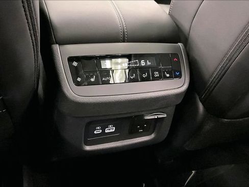 New 2025 Nissan Pathfinder Platinum w/ Lighting Package (N93) image 21