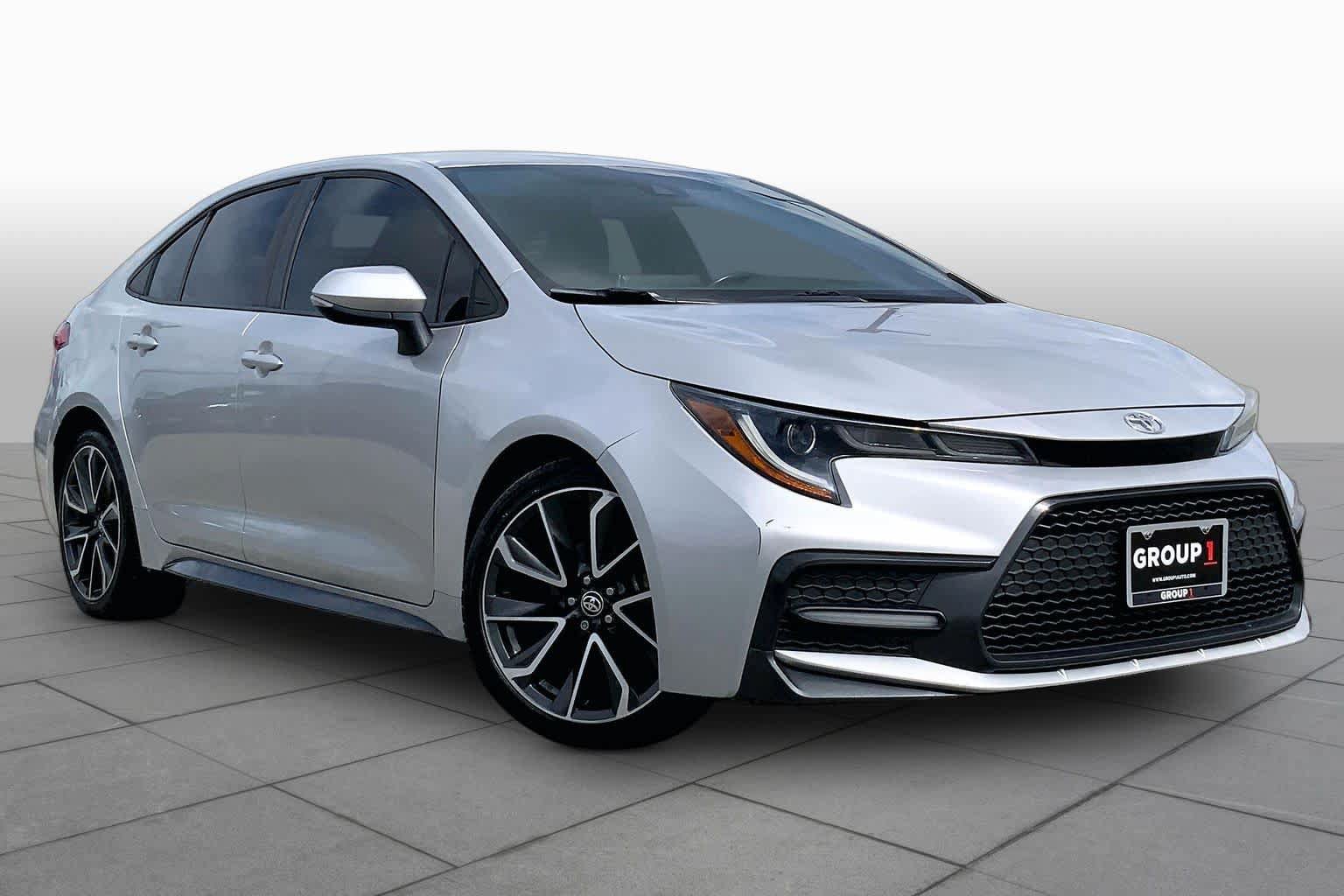 Used 2020 Toyota Corolla SE FWD image 3