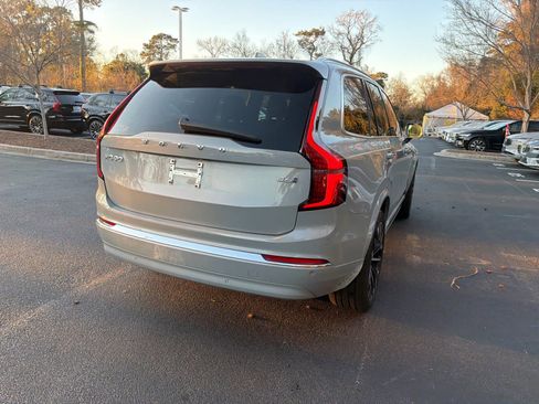 Certified 2025 Volvo XC90 B6 Plus image 14