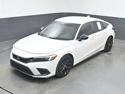 Used 2024 Honda Civic Sport image 15