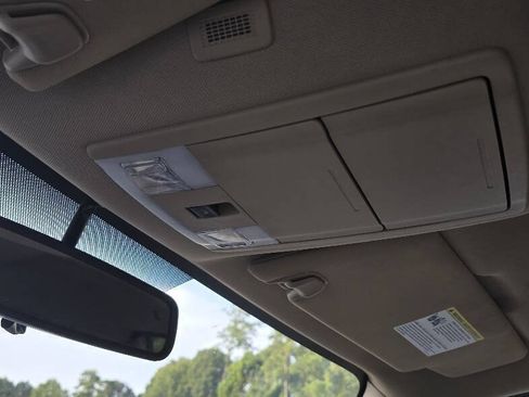 Used 2011 Ford F150 Lariat AWD/4WD image 25
