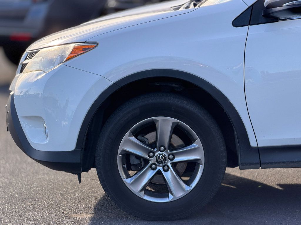 Used 2015 Toyota RAV4 XLE AWD/4WD image 15
