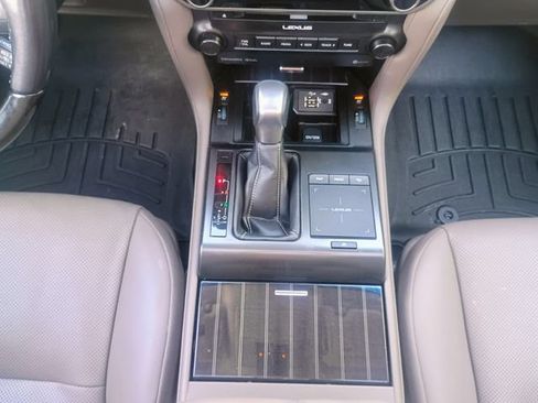 Used 2022 Lexus GX 460 Premium w/ Premium Package AWD/4WD image 37