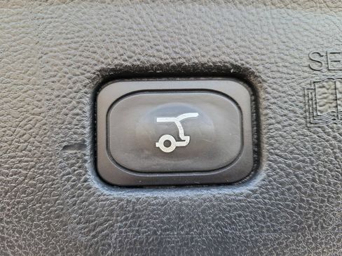 Used 2024 Ford Edge SEL w/ Convenience Package AWD/4WD image 10