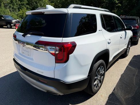 Used 2023 GMC Acadia SLE w/ Driver Convenience Package AWD/4WD image 2