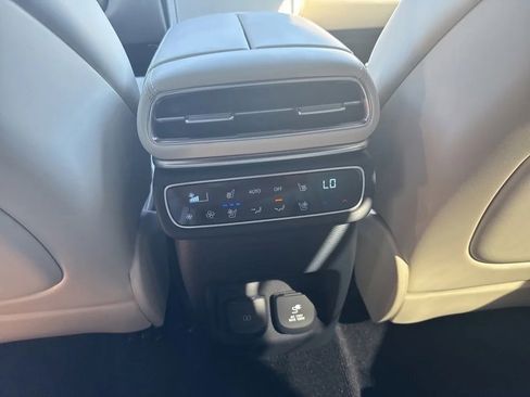 New 2026 Genesis GV80 3.5T Prestige image 8