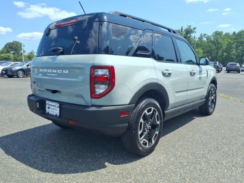 Used 2022 Ford Bronco Sport Outer Banks w/ Tech Package AWD/4WD image 19