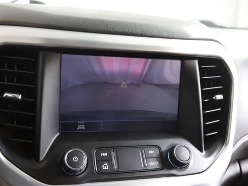 Used 2023 GMC Acadia SLT AWD/4WD image 19
