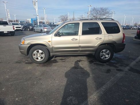 Used 2002 MAZDA Tribute ES image 10
