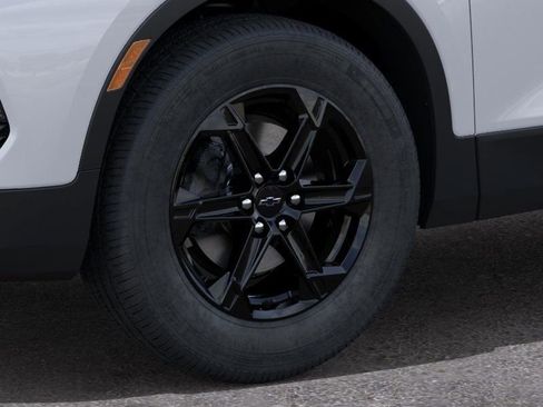 New 2026 Chevrolet Blazer LT w/ Midnight/Sport Edition FWD image 9
