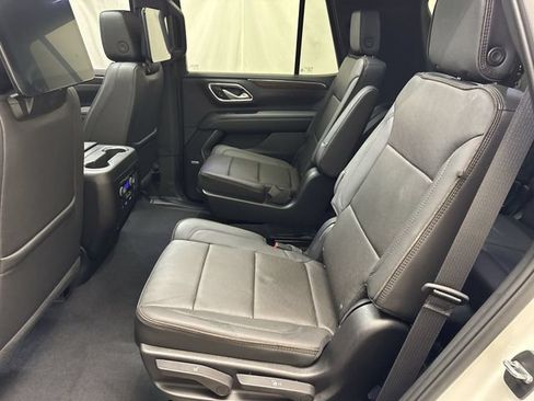Certified 2024 Chevrolet Tahoe High Country w/ Advanced Technology Package AWD/4WD image 13