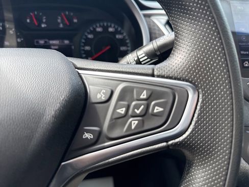 Used 2021 Chevrolet Malibu LS image 8