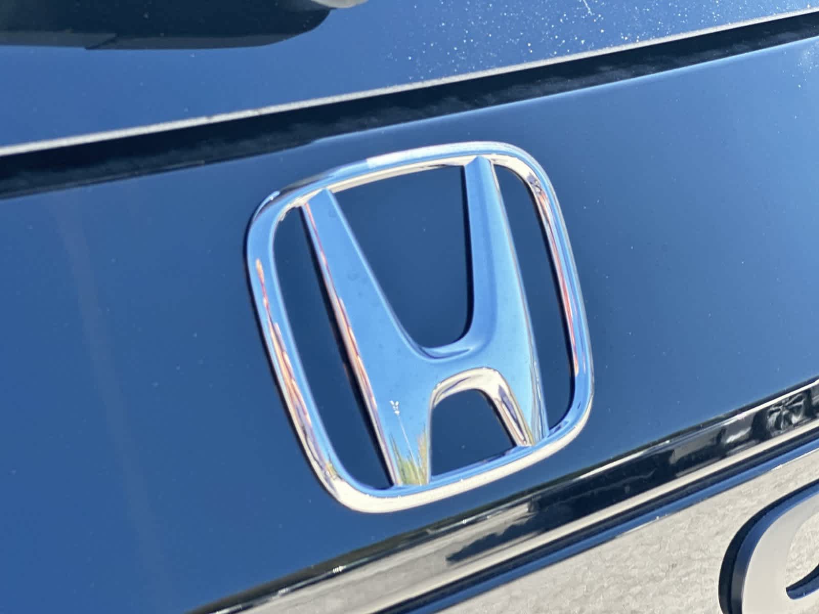 New 2026 Honda Pilot Black Edition image 10