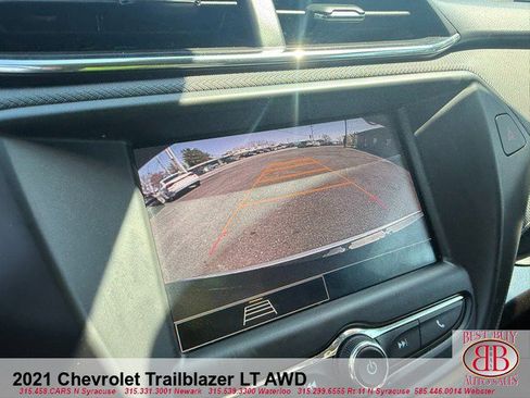 Used 2021 Chevrolet TrailBlazer LT AWD/4WD image 25