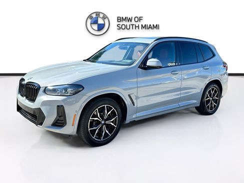 Certified 2023 BMW X3 xDrive30i w/ M Sport Package image 3