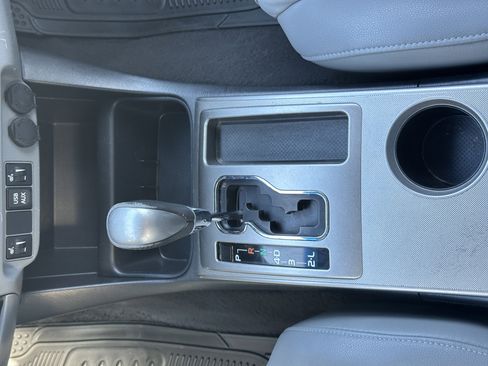 Used 2013 Toyota Tacoma 4x4 Double Cab image 33