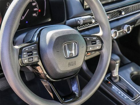 Used 2023 Honda Civic LX image 23