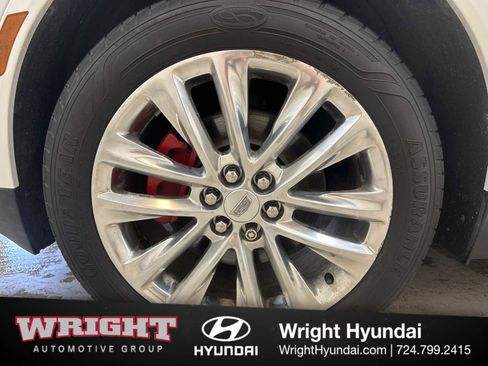 Used 2017 Cadillac XT5 Platinum AWD/4WD image 8