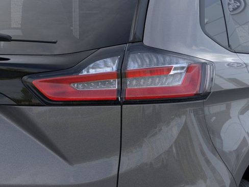 New 2024 Ford Edge SE image 21