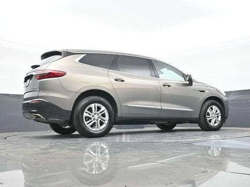 Used 2018 Buick Enclave Essence w/ Trailering Package FWD image 48